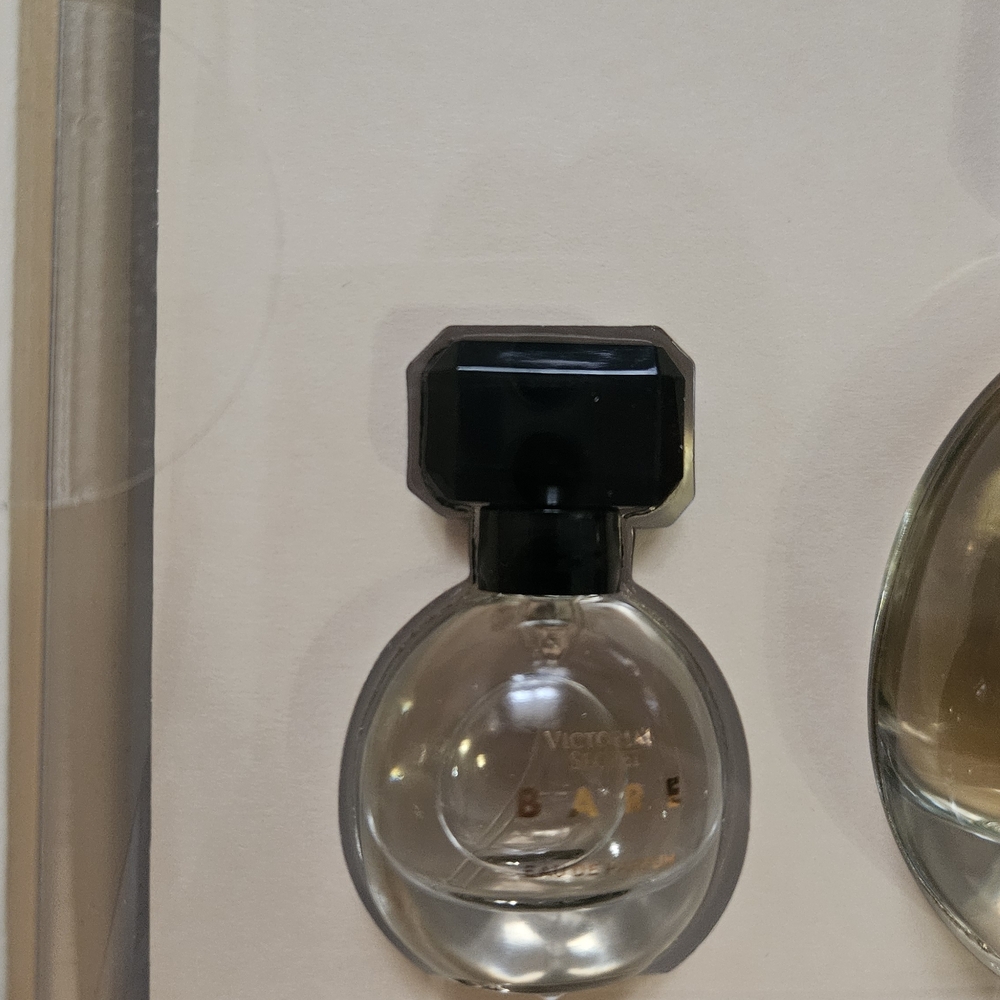 Victoria's Secret Bare Fragrance Set - Gold - Picture 2 of 4